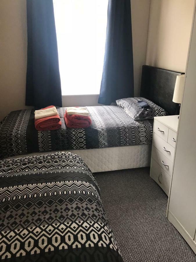 Newry City Centre Apartment Exteriör bild